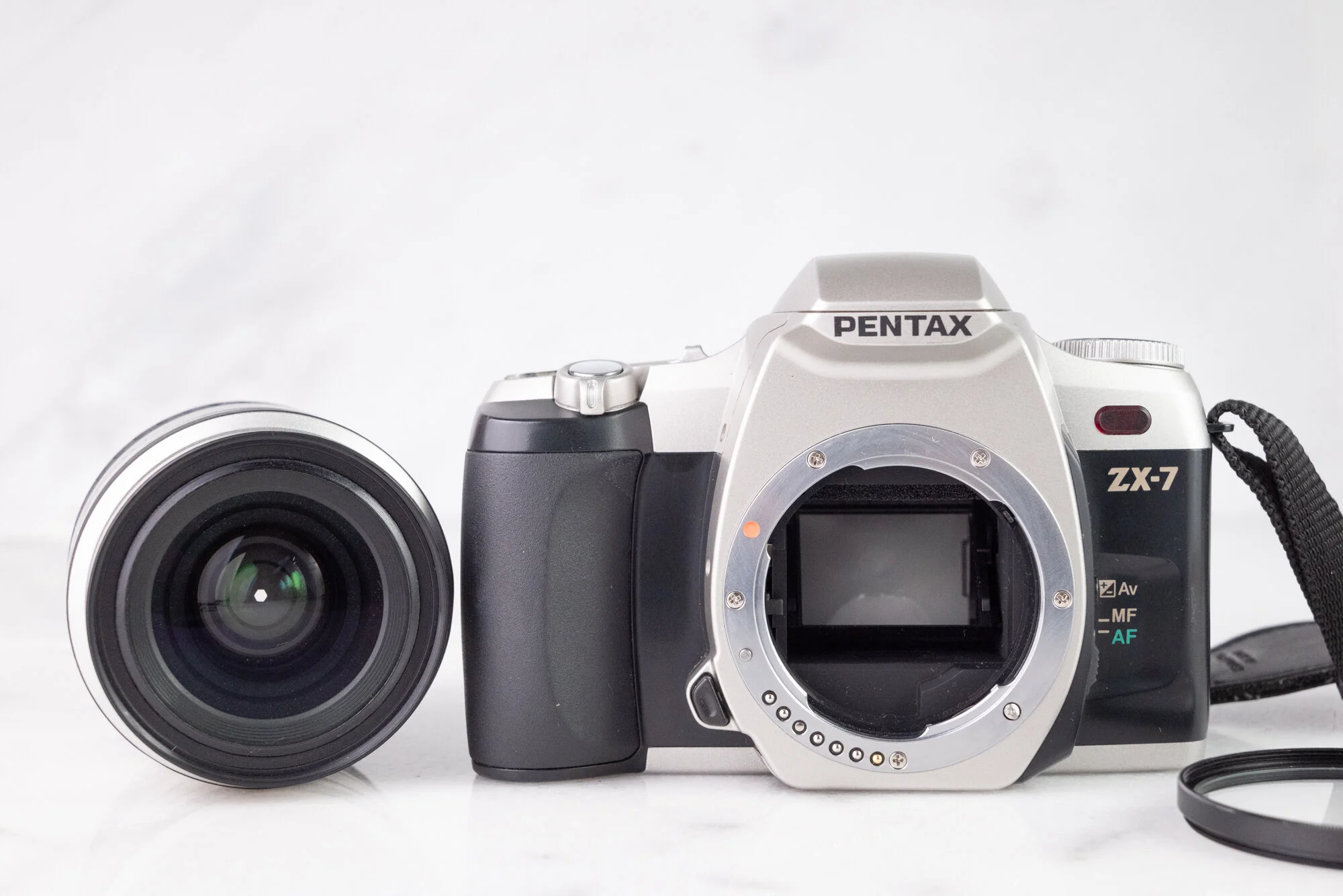 Pentax Zx Camera Pentax ZX-7 Camera Body 35mm Film Camera W/ Sigma
